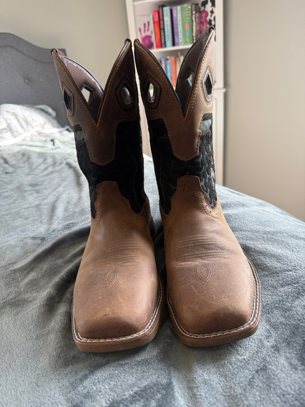 Men's Brown Western Work Boots - Black Shaft Accent